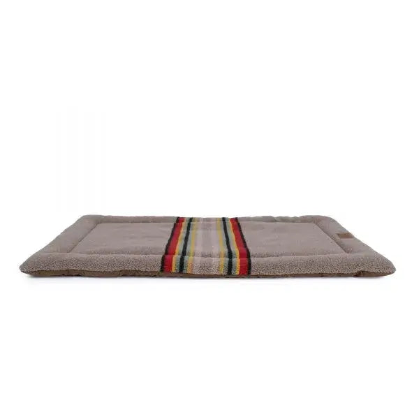 Pendleton Vintage Camp Comfort Cushion-Umber | Berber Dog Bed