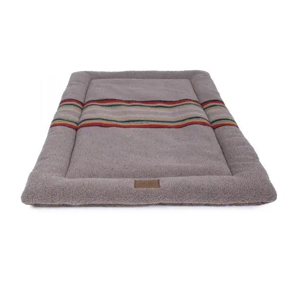 Pendleton Vintage Camp Comfort Cushion-Umber | Berber Dog Bed 2