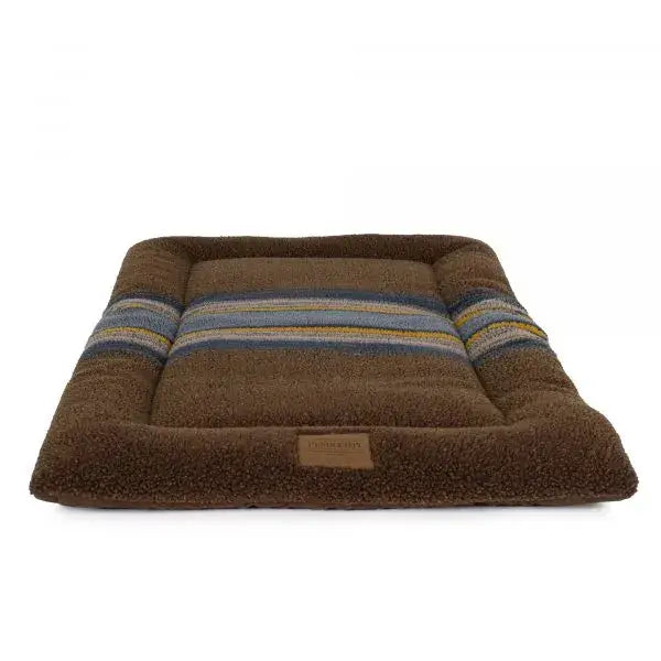 Pendleton Vintage Camp Comfort Cushion-High Ridge | Berber Dog Bed 2